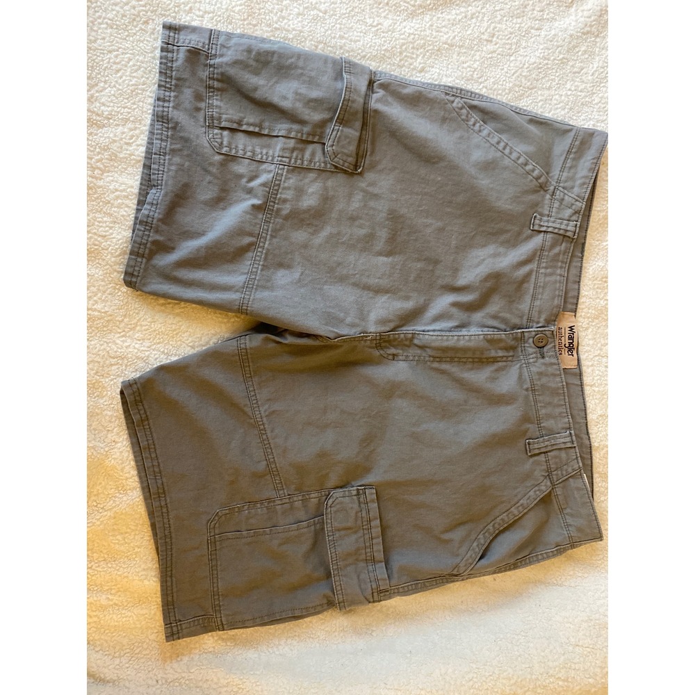 Wrangler Authentics Mens Cargo Shorts Gray Cotton Stretch Size 42 112336291‎